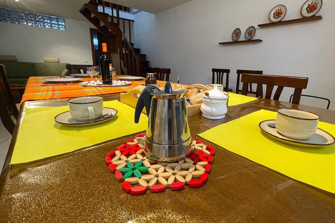 Aristanis Home Vacation Apartment 오리스타노 외부 사진