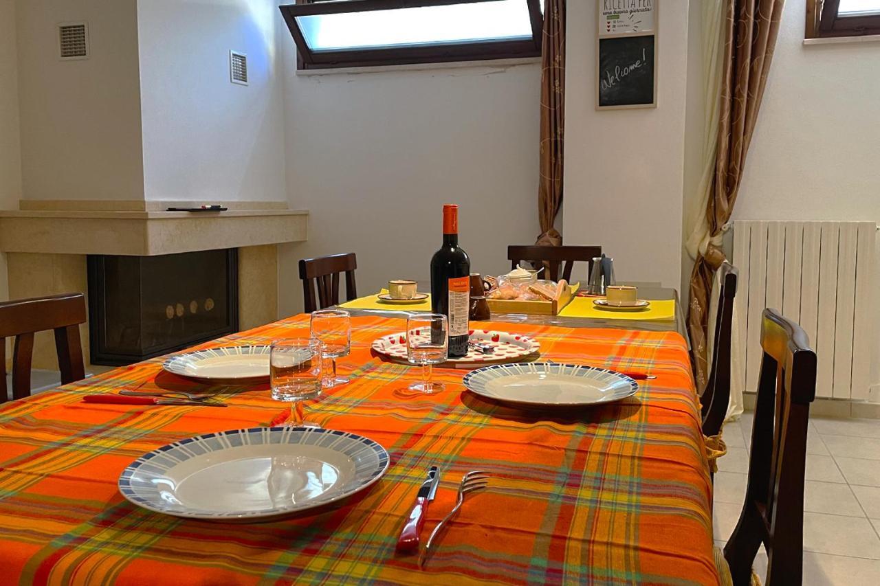 Aristanis Home Vacation Apartment 오리스타노 외부 사진