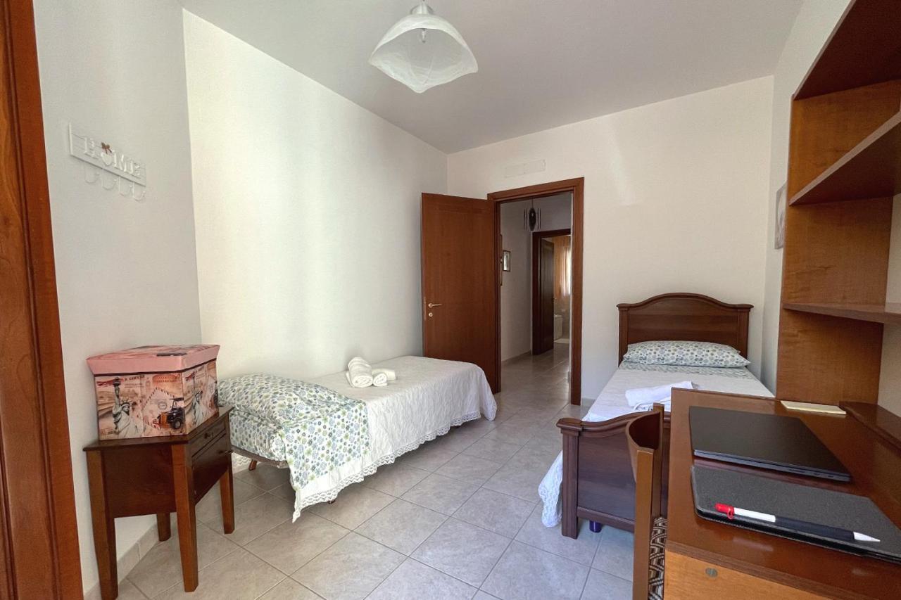 Aristanis Home Vacation Apartment 오리스타노 외부 사진